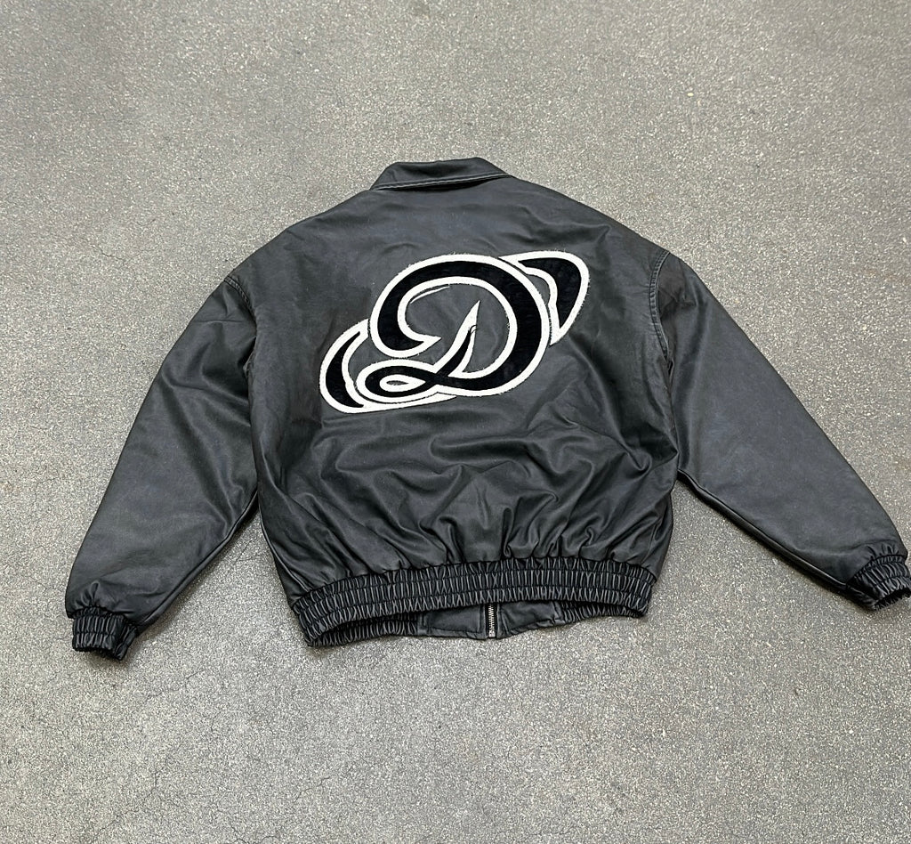 Veste Delta Iconic – Minimal Edition