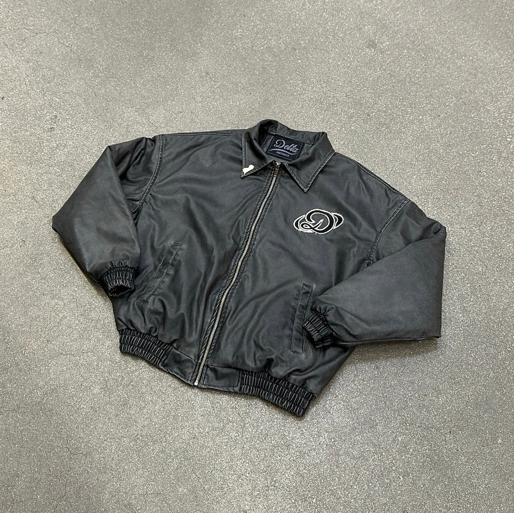 Veste Delta Iconic – Minimal Edition